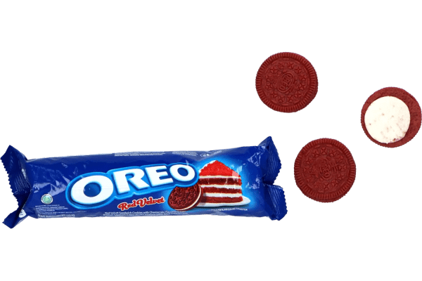Zoom bild av ID I OREO Chocolate Sandwich Cookies in Roll - Red Velvet Flavor 24x110,4g.